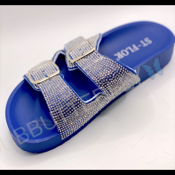 💙New Arrival💙 Sparkly double strap sandals - Picture 1 of 5